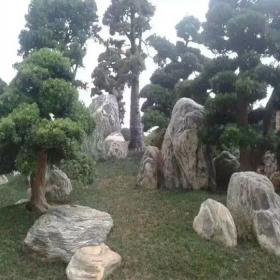 草坪石