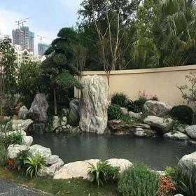 驳岸石