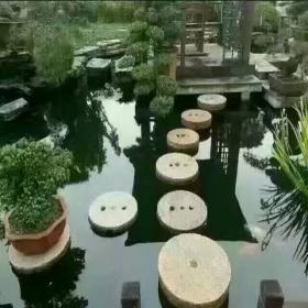 驳岸石